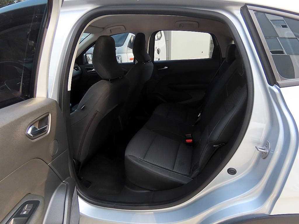 Renault XM3 1.6 GTe SE 7