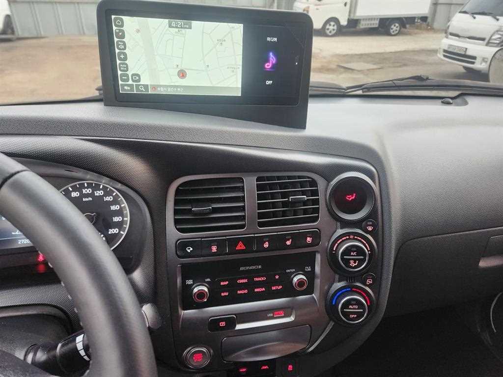 기아 봉고3 1톤 익스하이탑 LPG 17