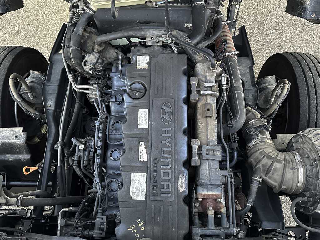 현대 메가트럭 카고 극초장축 4