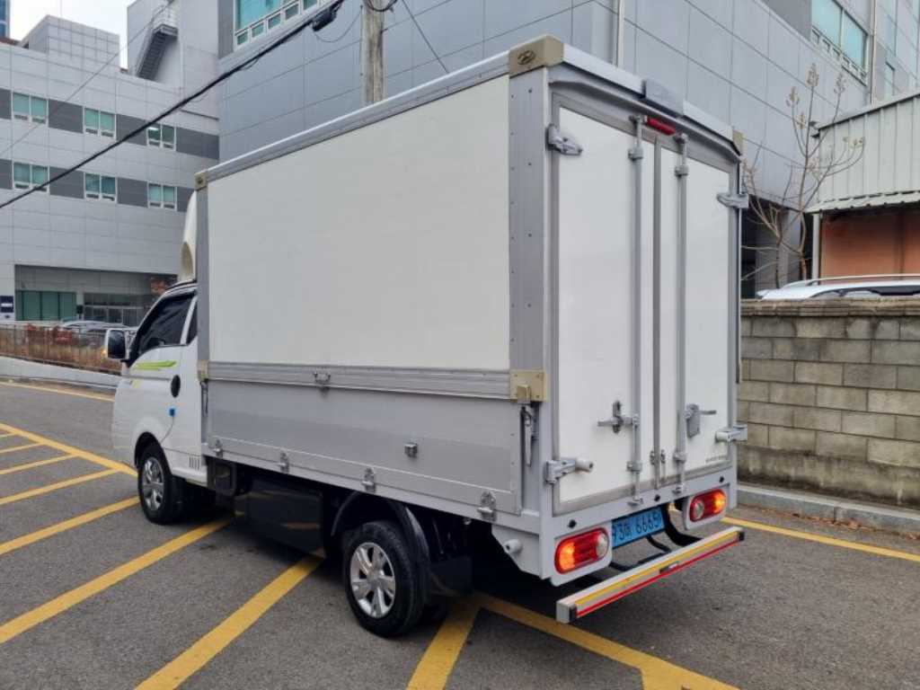 현대 포터2 1톤 윙바디 전기 5