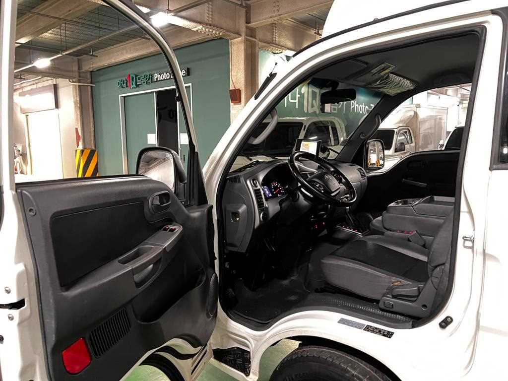 기아 봉고3 1톤 표준탑 전기 8