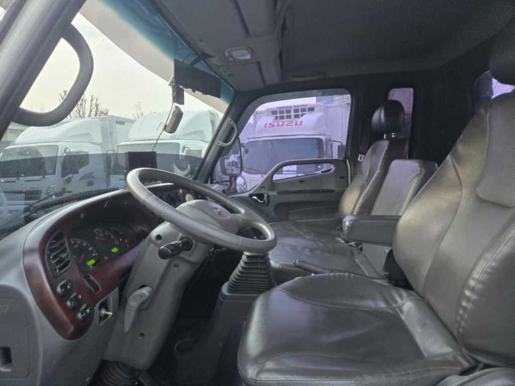 현대 이마이티 3.5톤 카고 슈퍼캡 8