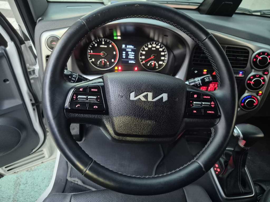 기아 봉고3 1톤 표준탑 LPG 11