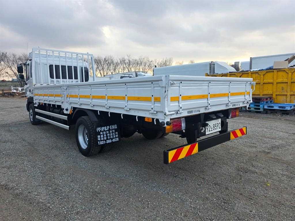 현대 메가트럭 270 단바리 카고 4.5톤 수동 3