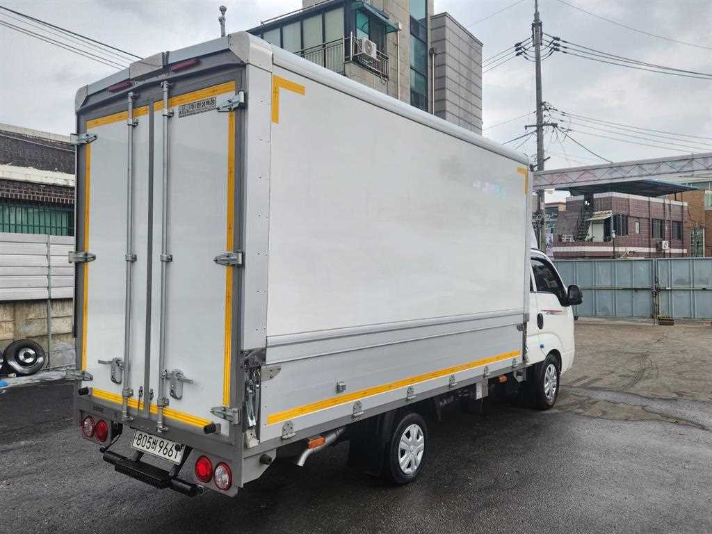 기아 봉고3 1톤 익스하이탑 LPG 8