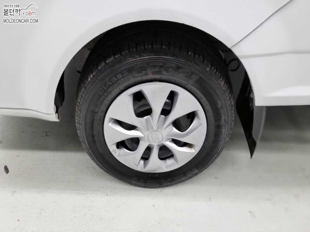 현대 포터2 1톤 카고 LPG 5