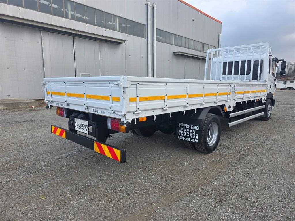 현대 메가트럭 270 단바리 카고 4.5톤 수동 4