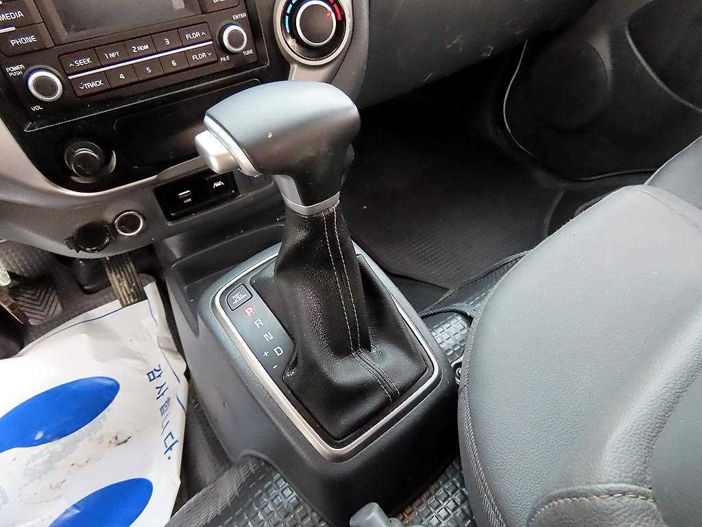 기아 봉고3 1톤 카고 LPG 9