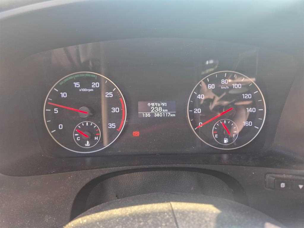 현대 올뉴마이티 2.5톤 익스하이탑 13