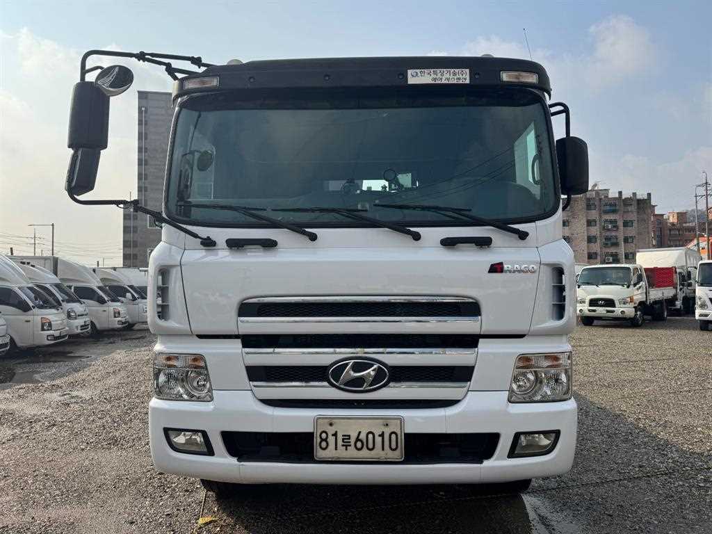 현대 트라고 암롤 25톤 수동 1
