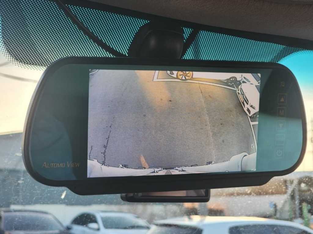 Hyundai Porter Super Cab/ Long Wheelbase Twin Comp 9