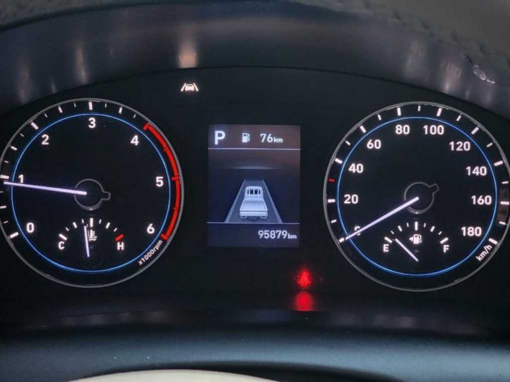 Hyundai Porter Super Cab/ Long Wheelbase Twin Comp 8