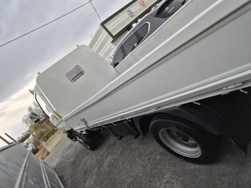 현대 이마이티 카고 9