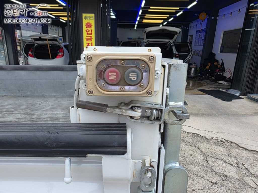 기아 봉고3 1톤 카고 킹캡 LPG 10