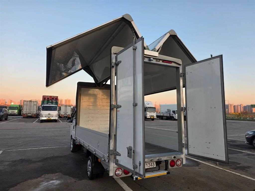 기아 봉고3 1톤 윙바디 6