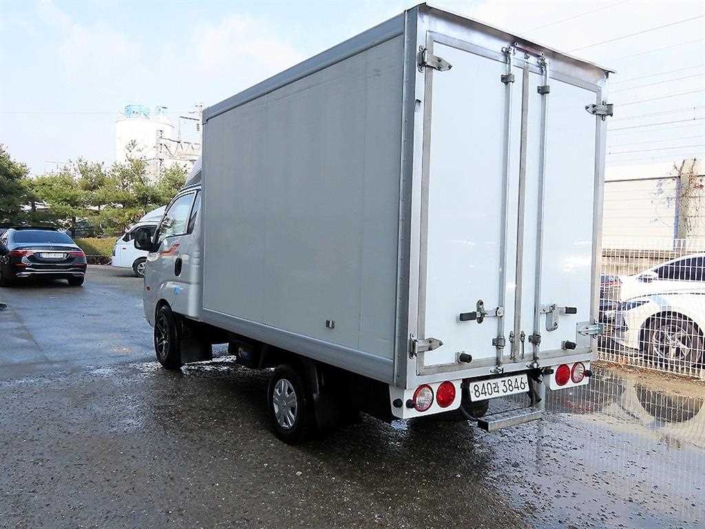 기아 봉고3 1톤 냉동탑 2