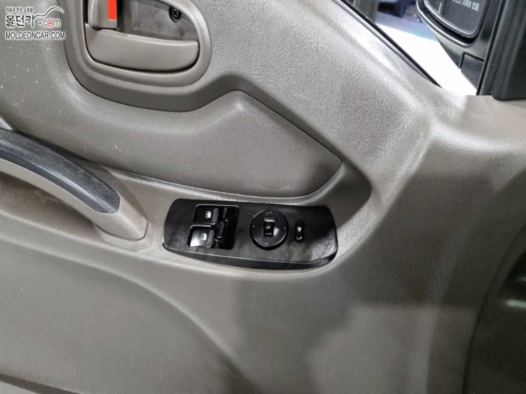 현대 포터2 1톤 카고 LPG 14