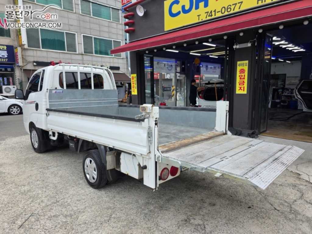 기아 봉고3 1톤 카고 킹캡 LPG 8