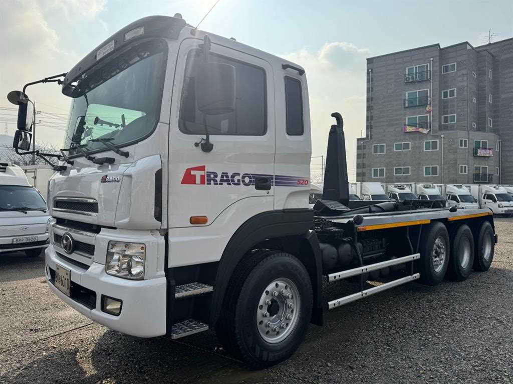 현대 트라고 암롤 25톤 수동 2