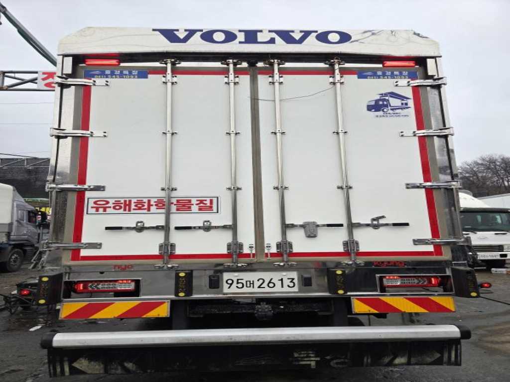 볼보 FH 윙바디 24톤 오토 7