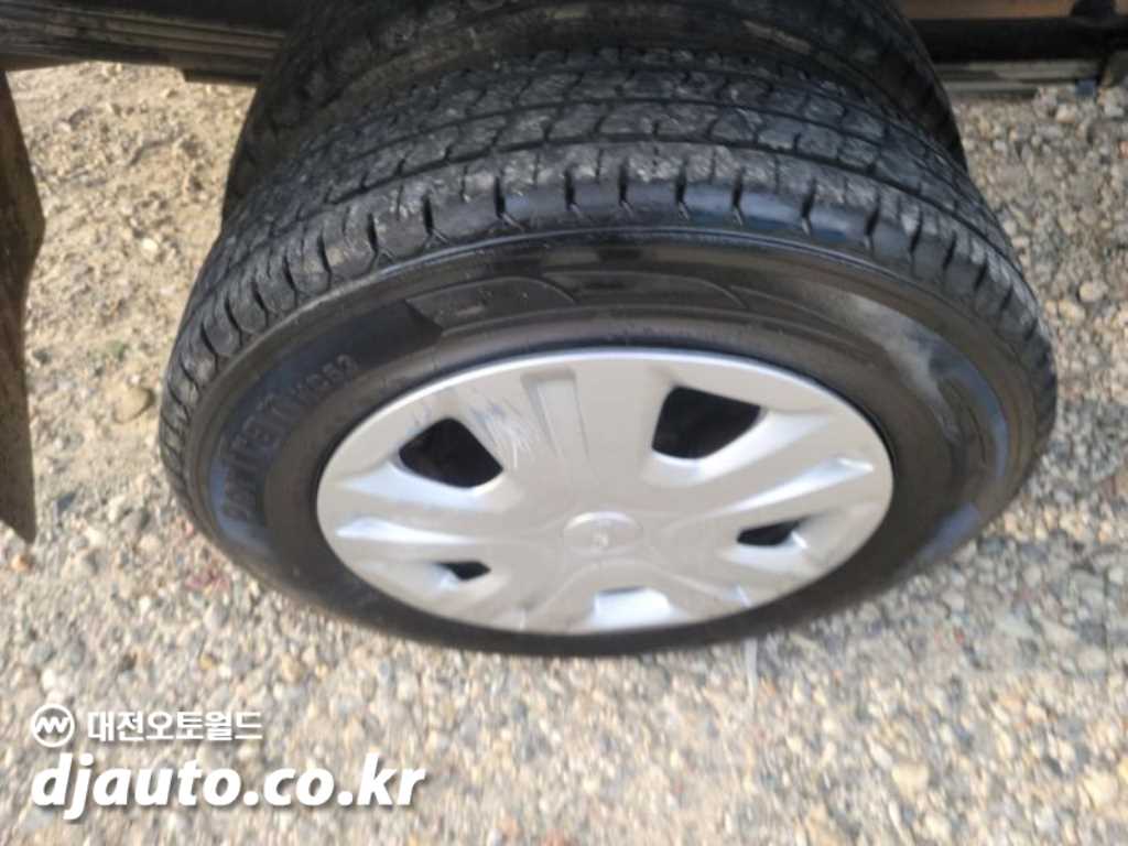 기아 봉고3 1톤 표준탑 LPG 13