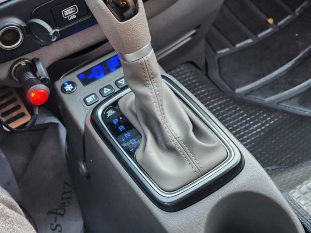 현대 포터2 1톤 냉동탑 LPG 9