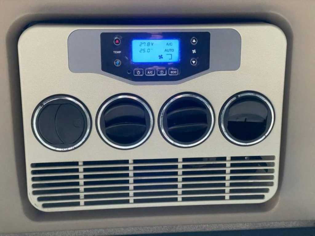 만 TGM 윙바디 6.5톤 오토 9