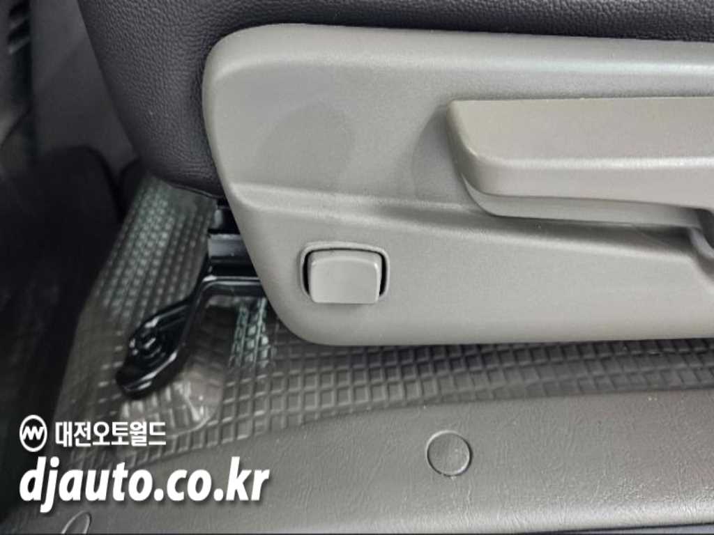 현대 포터2 1톤 카고 슈퍼캡 장축 LPG 13