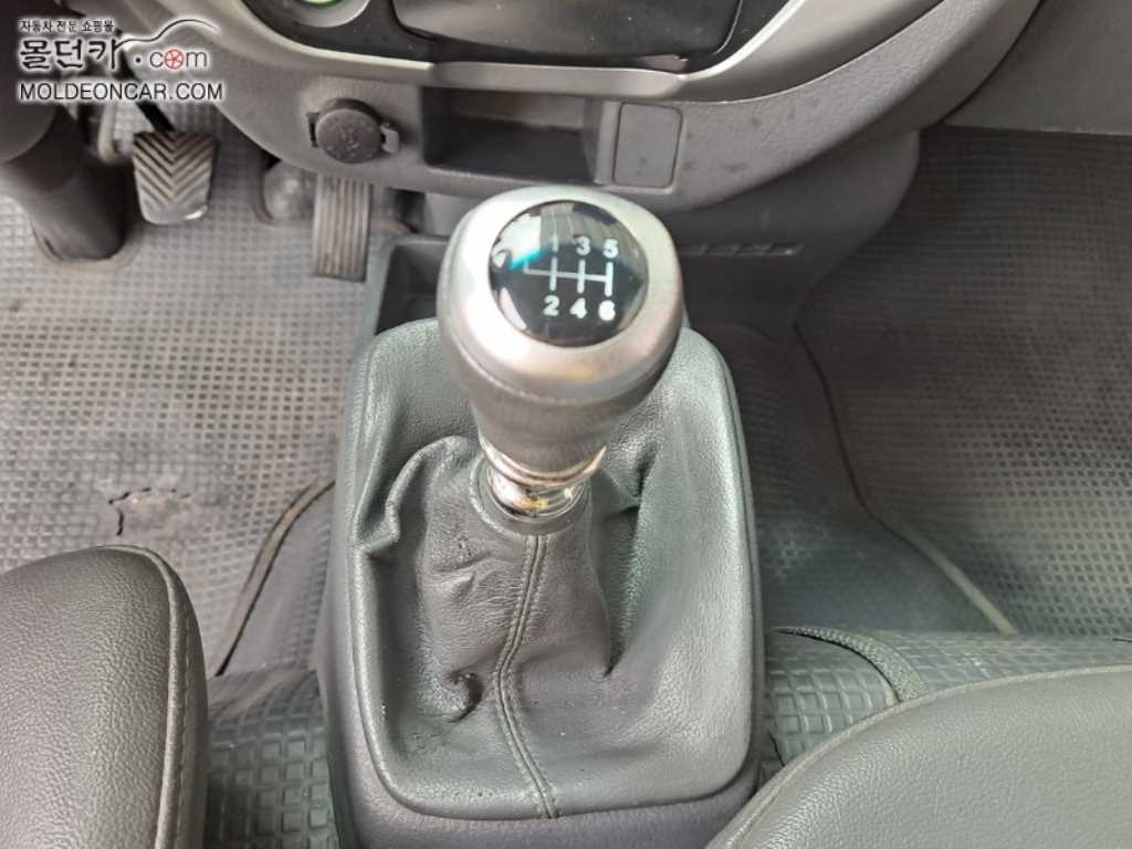 기아 봉고3 1톤 표준탑 9