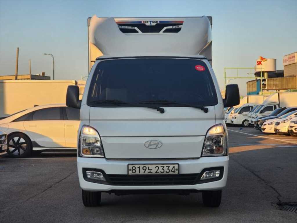 Hyundai Porter Super Cab/ Long Wheelbase Twin Comp 4