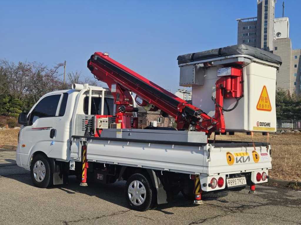 기아 고소작업차 동해기계항공 봉고3 1톤 4