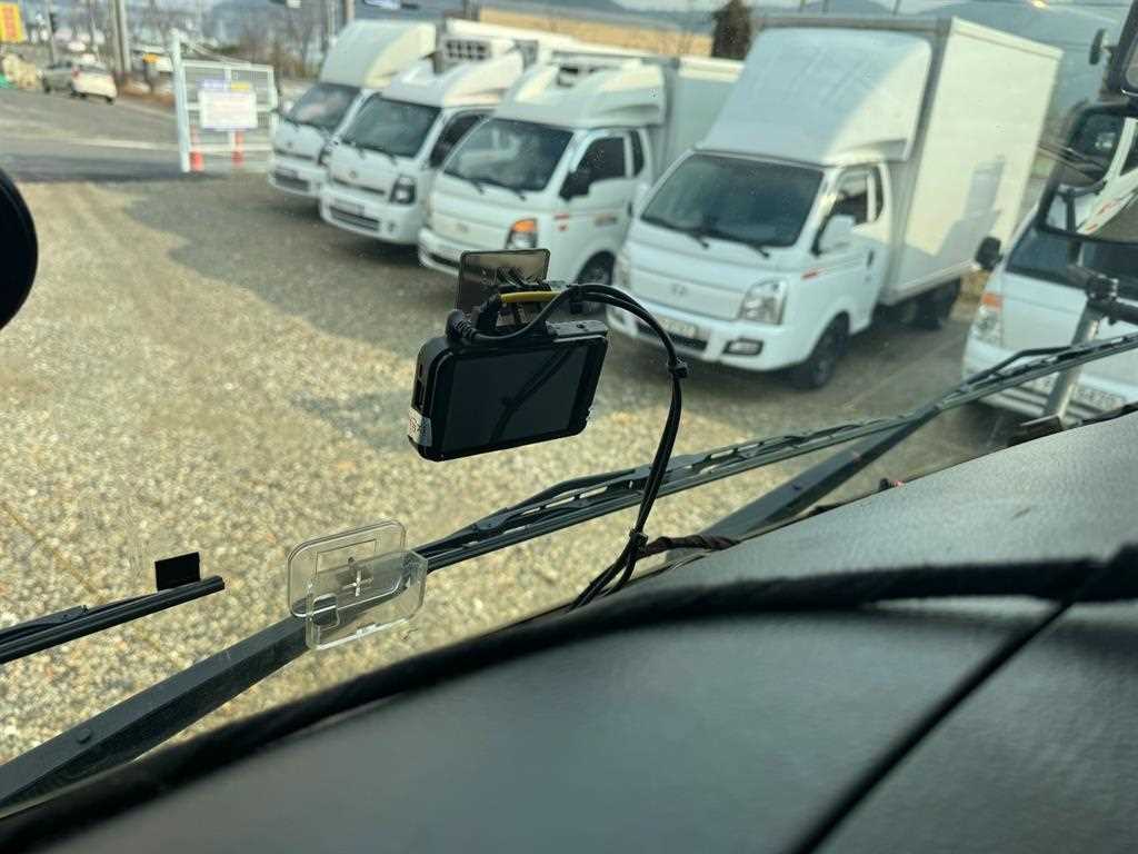 현대 트라고 암롤 25톤 수동 9