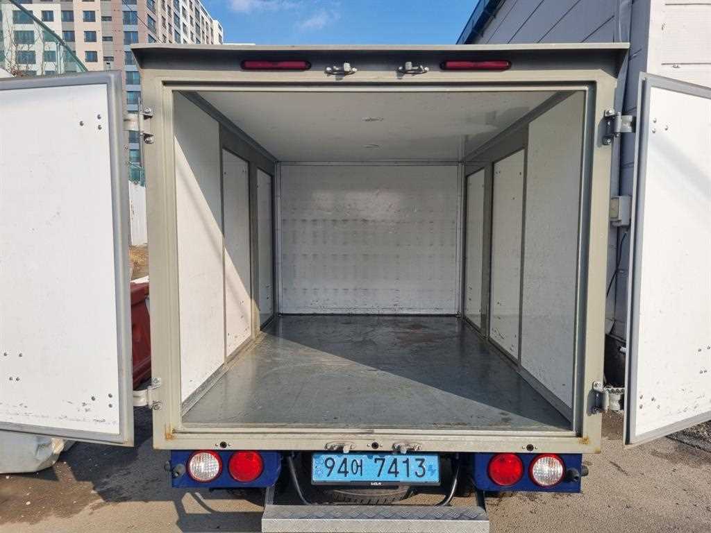 기아 봉고3 1톤 저상탑 전기 15