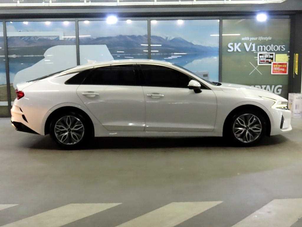 Kia K5 2.0 Prestige 4