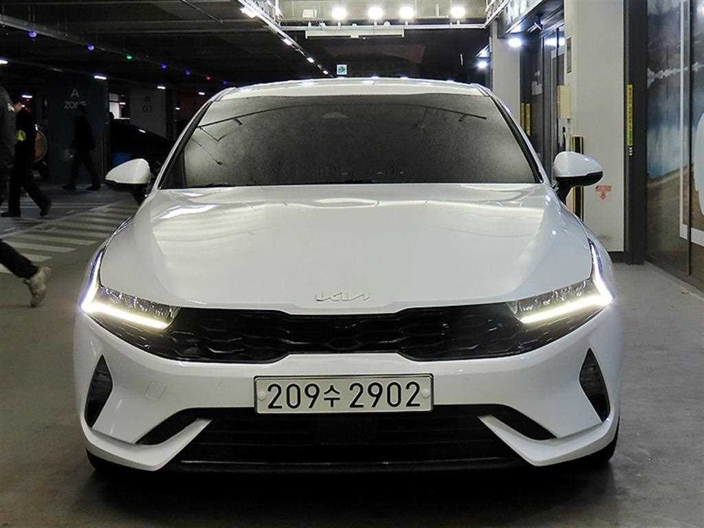 Kia K5 2.0 Prestige 3