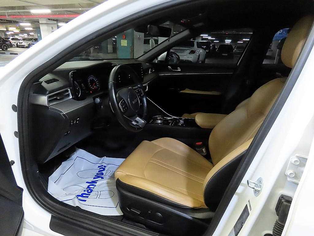 Kia K5 2.0 Prestige 7