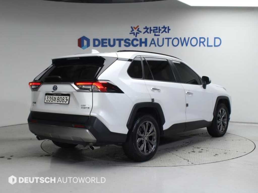 Toyota RAV4 2.5 4WD Hybrid LTD 4