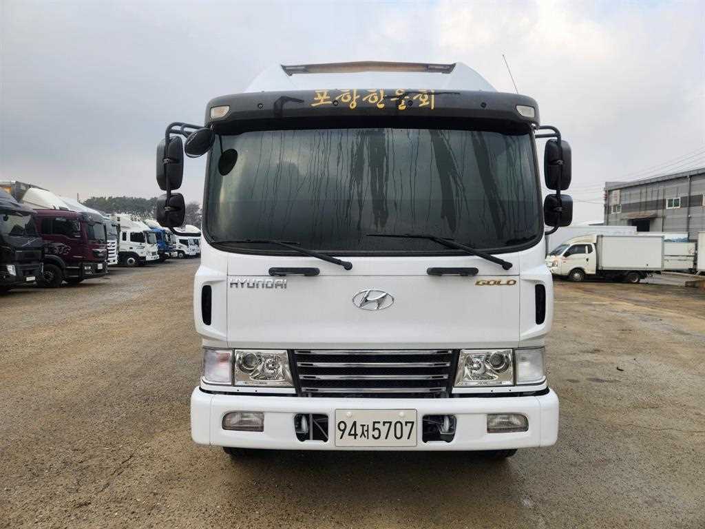 현대 메가트럭 270 카고 4.5톤 수동