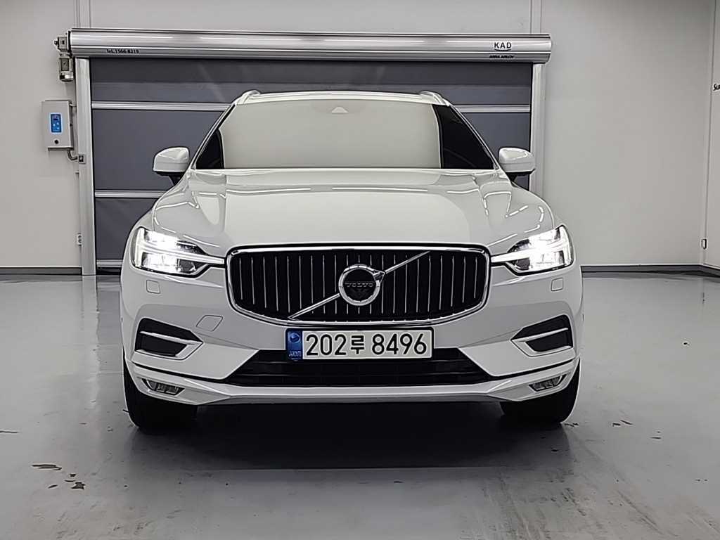 볼보 XC60 B5 AWD 인스크립션 사진 2/18