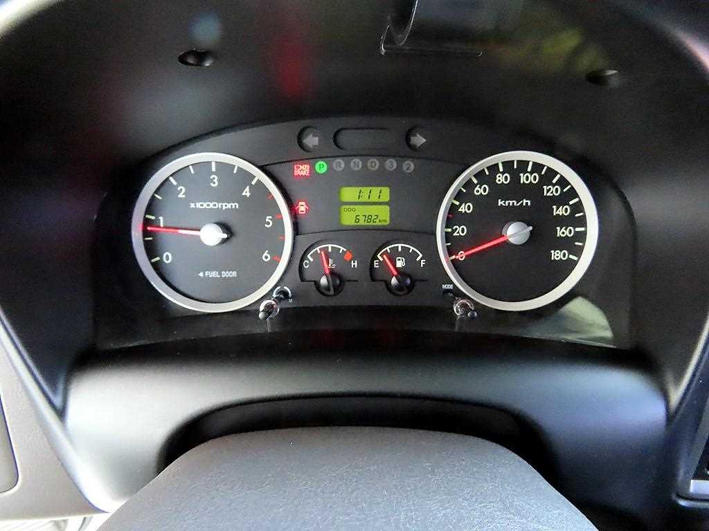 Hyundai Porter 1.0 Ton/ Super Cab/ Long Wheelbase/ CRDi 10