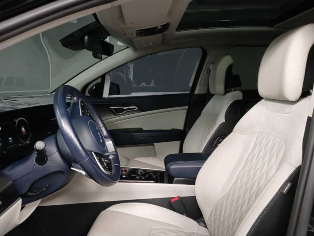 Kia Sportage 1.6 Gasoline 2WD Signature Gravity 8