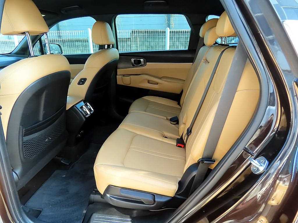 Kia Sorento Diesel 2.2 2WD Signature 7