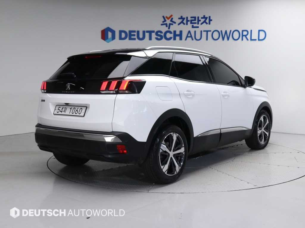 푸조 3008 1.6 BlueHDi 알뤼르 사진 2/20