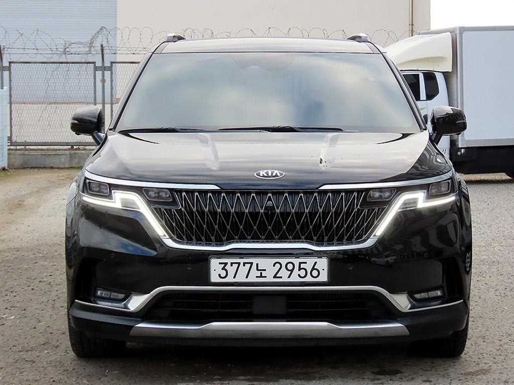 Kia Carnival Diesel Signature
