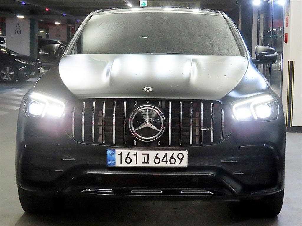 Mercedes-Benz GLE-Class GLE53 AMG 4MATIC Plus Coupe 3