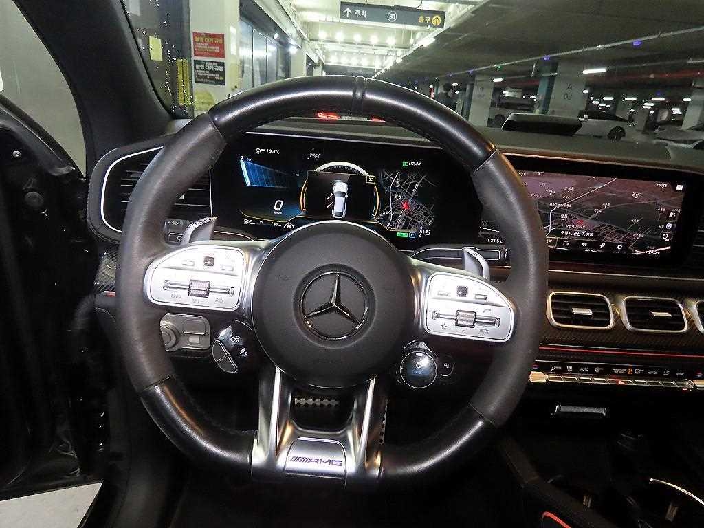 Mercedes-Benz GLE-Class GLE53 AMG 4MATIC Plus Coupe 9