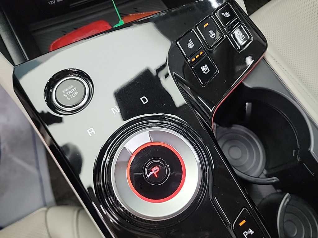 Kia Sportage 1.6 Turbo HEV 2WD Signature 9