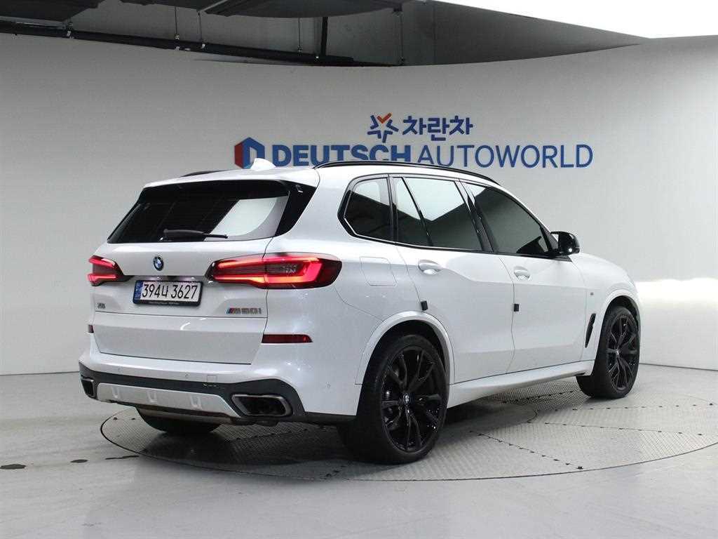 BMW X5 M50i 사진 2/20