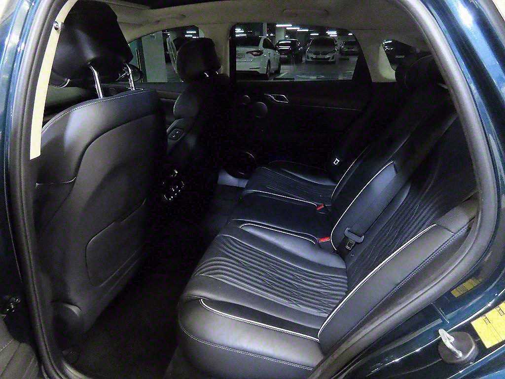 Genesis G80 3.5 Gasoline Turbo AWD Base Type 8