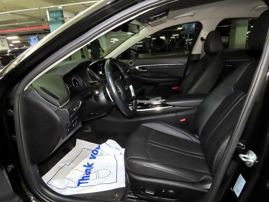 Hyundai Sonata Premium Plus 7